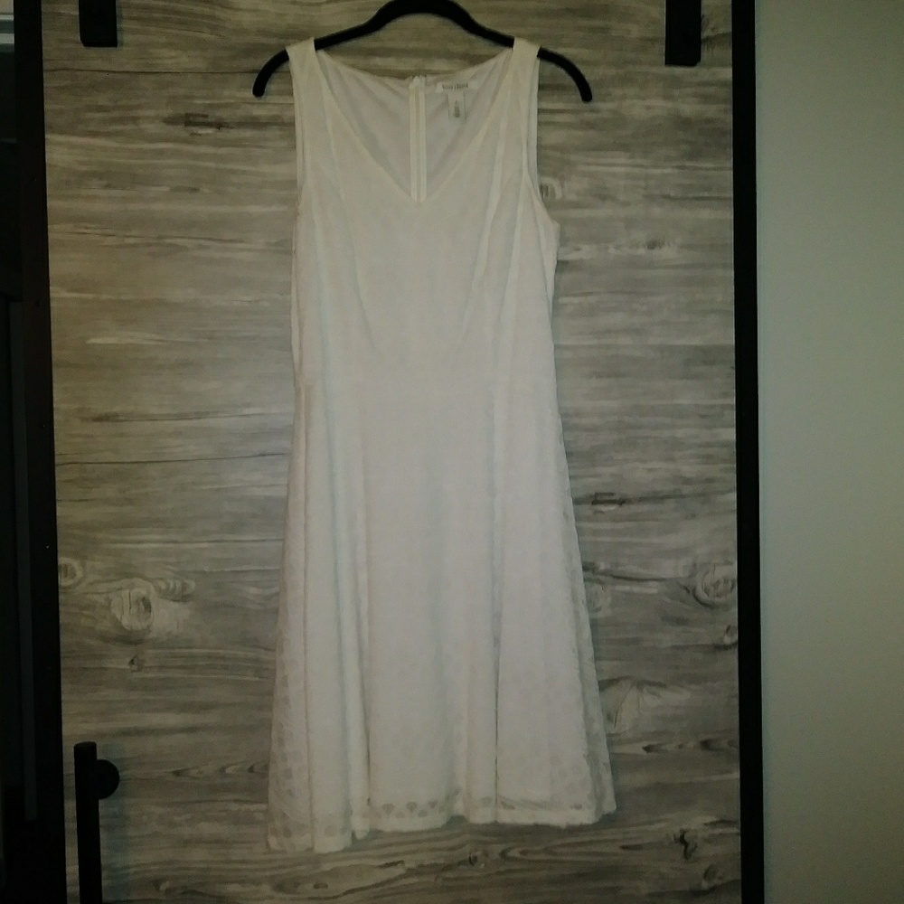 WHBM Beautiful Lace White Dress